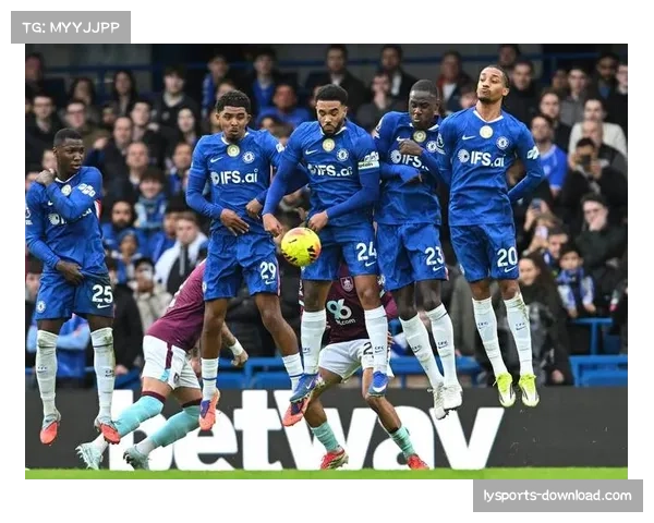 切尔西主场遭伯恩利绝平 福法纳染红后领先优势化为乌有